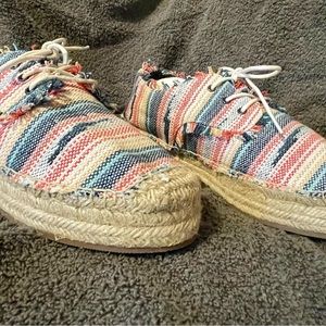 Rocket Dog women's canvas/jute shoe size 11